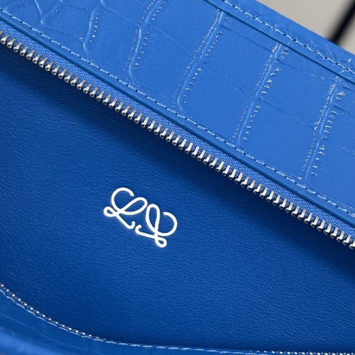 Сумка Loewe Amazona 108 croco blue