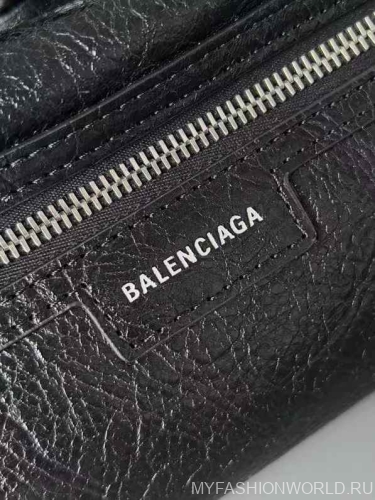 Сумка Balenciaga Superbusy Small Sling Bag