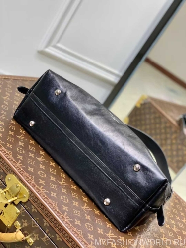 Сумка Louis Vuitton CarryAll