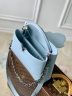 Сумка Louis Vuitton Capucines Arty Medium