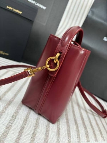 Сумка-бакет Saint Laurent le 37 mini