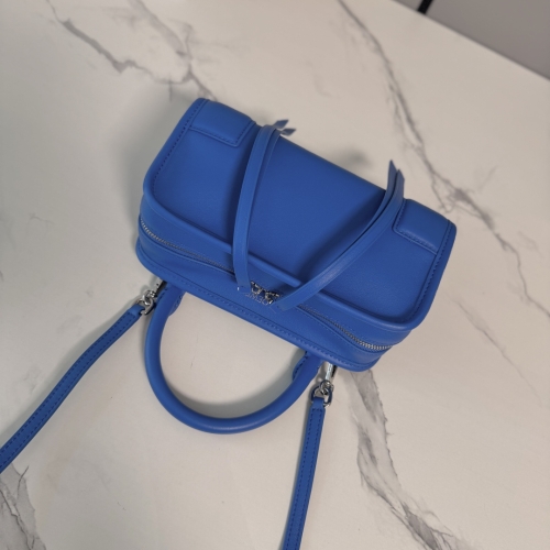 Сумка Loewe Amazona mini blue
