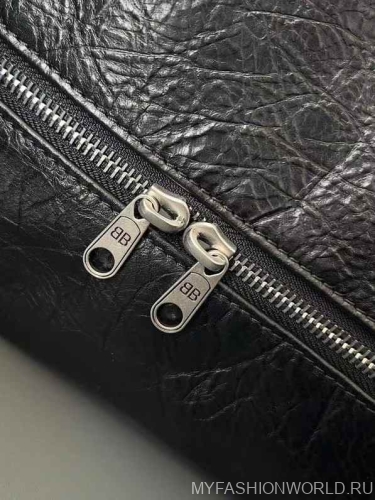Сумка Balenciaga Superbusy Large Sling Bag