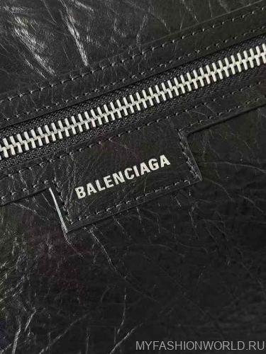 Сумка Balenciaga Superbusy Large Sling Bag