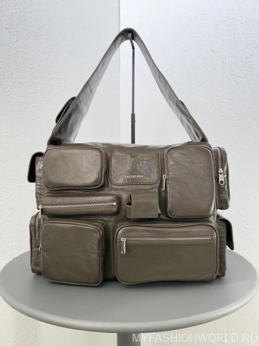 Сумка Balenciaga Superbusy Large Sling Bag