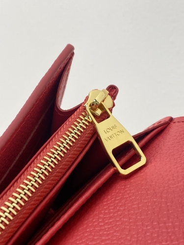 Кошелек Louis Vuitton Sarah red